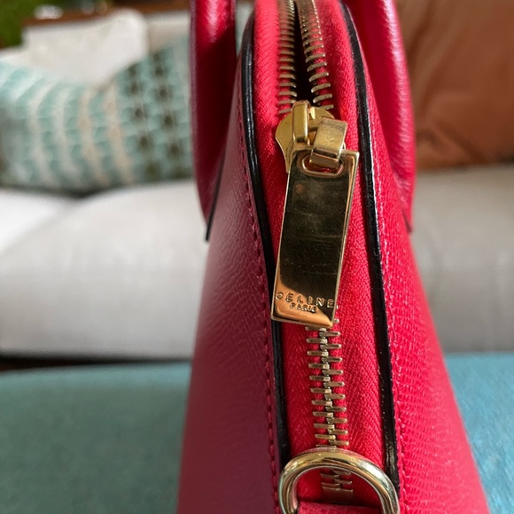 Celine handbag with strap - Picture 12 of 15